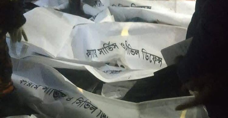 জামালপুরে ট্রাক-অটোরিকশা সংঘর্ষে প্রাণ গেল পাঁচজনের